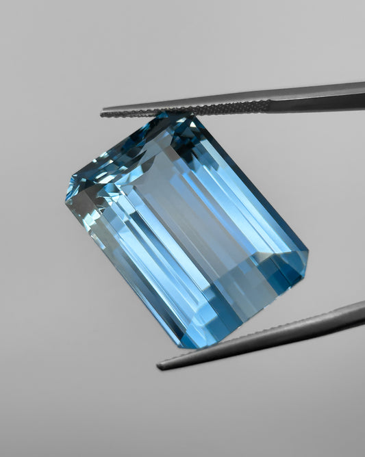 Aguamarina "Santa María" (Brasil) 40,92 Quilates