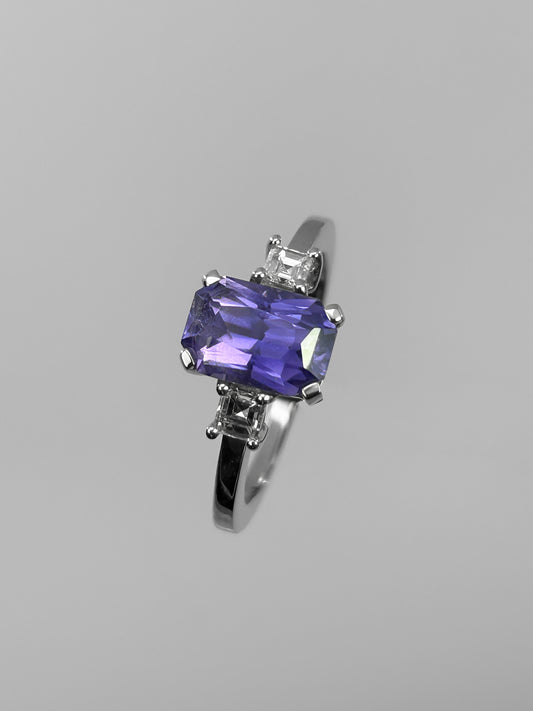 Sortija Zafiro Violeta 2,77 Quilates