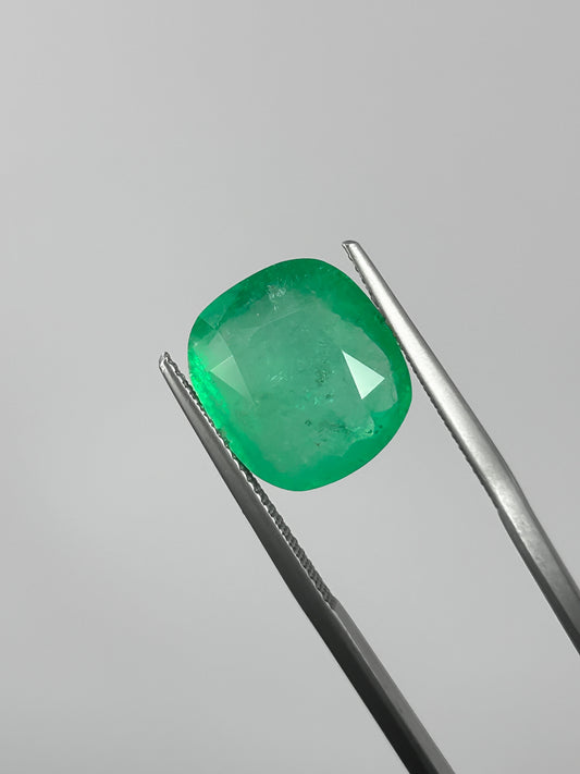 Esmeralda (Colombia) 8,10 Quilates