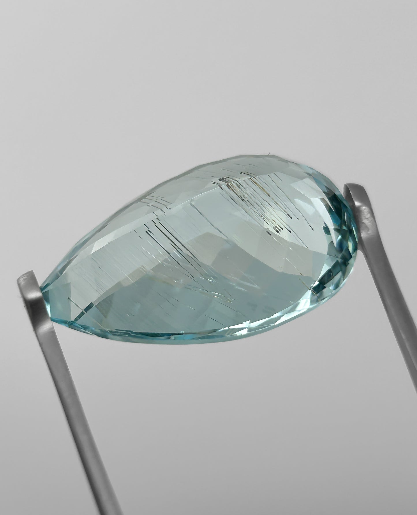 Topacio Azul 61,46 Quilates
