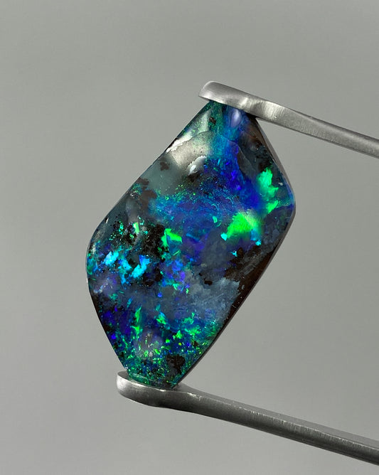 Ópalo Boulder Australiano 19,85 Quilates