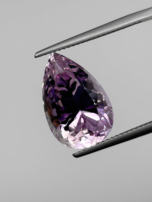 Kuncita 10,92 Quilates