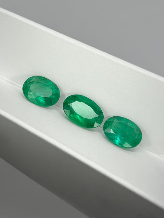 Trío Esmeraldas 2,98 y 4,86 quilates (pareja)
