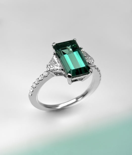 Sortija Turmalina Menta 3,09 Quilates