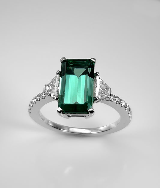 Sortija Turmalina Menta 3,09 Quilates